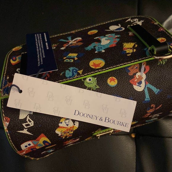 Disney Toy Story Dooney & Burke small crossbody bag - Picture 3 of 4